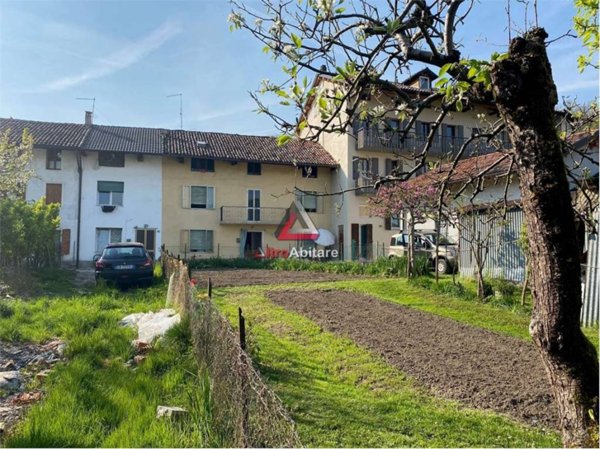 casa indipendente in vendita a Feltre in zona Foen