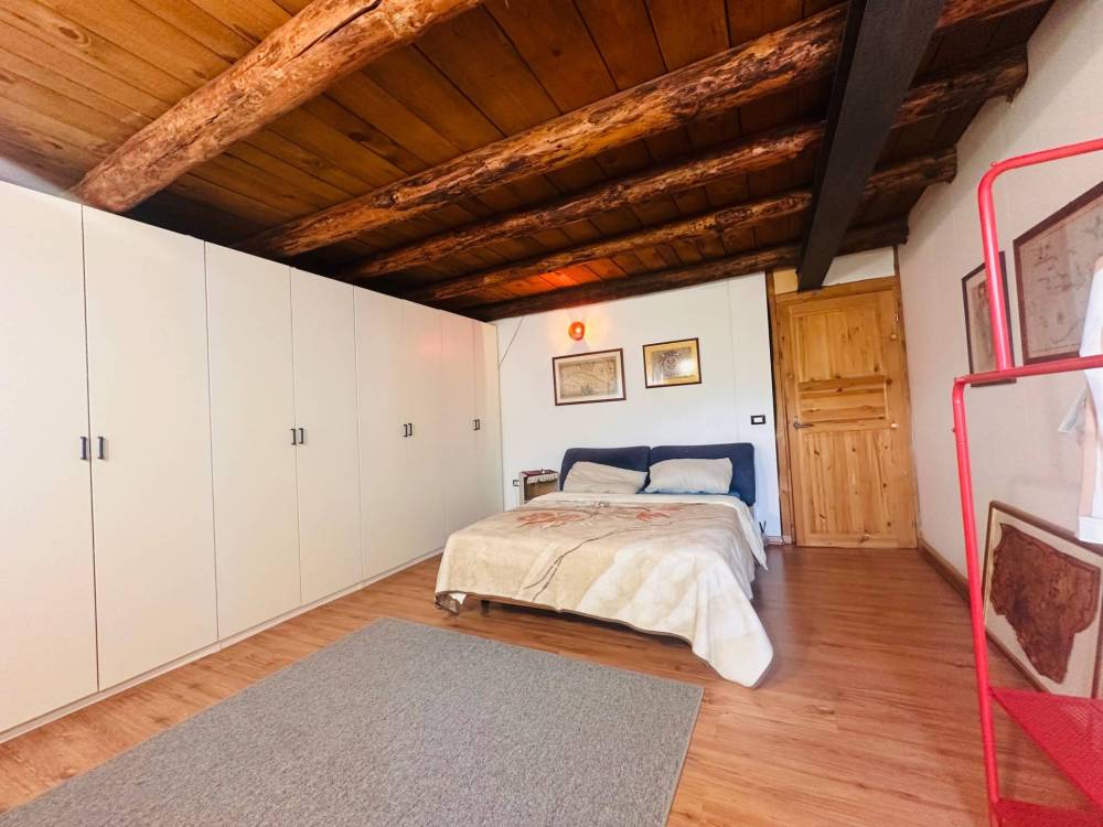 casa indipendente in vendita a Feltre in zona Nemeggio