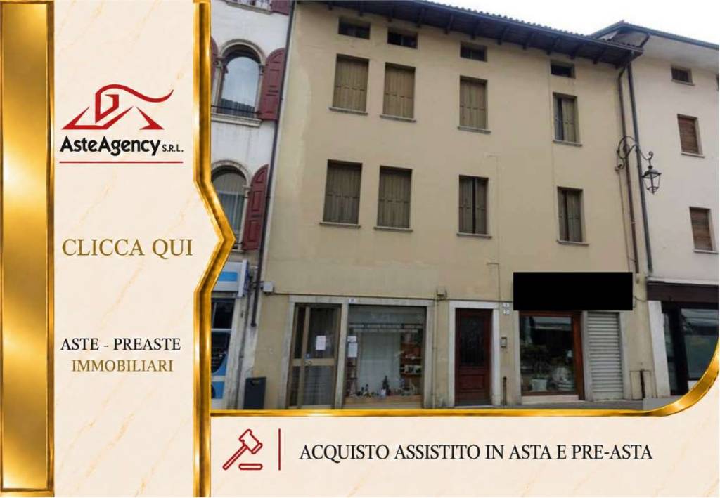 locale commerciale in vendita a Feltre