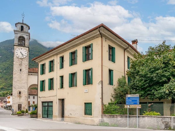 casa indipendente in vendita a Fonzaso in zona Arten
