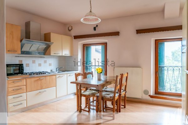 appartamento in vendita a Fonzaso in zona Arten