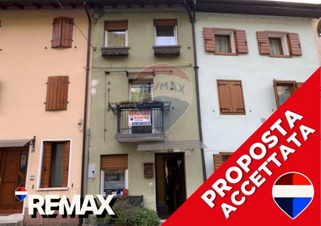 casa indipendente in vendita a Fonzaso