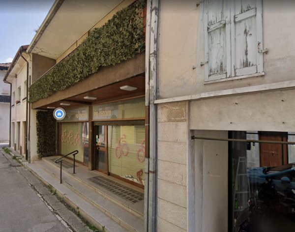 negozio in vendita a Fonzaso