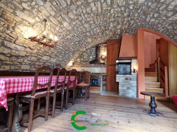 casa indipendente in vendita a Fonzaso