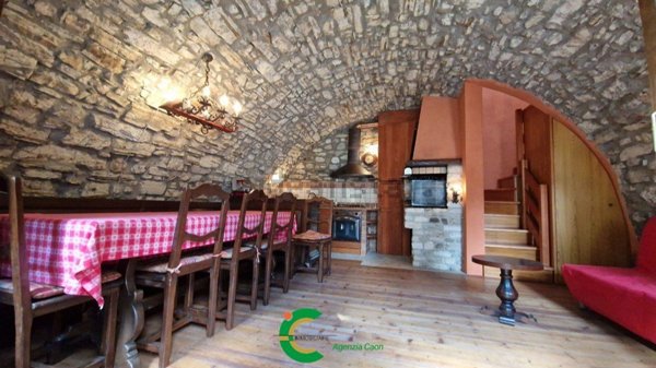 casa indipendente in vendita a Fonzaso