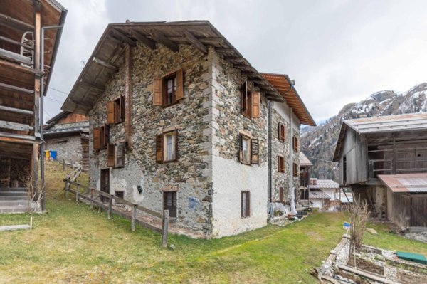 casa indipendente in vendita a Canale d'Agordo in zona Garés