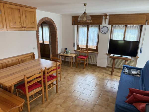 appartamento in vendita a Canale d'Agordo in zona Carfon