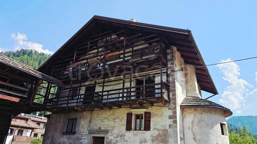 appartamento in vendita a Canale d'Agordo