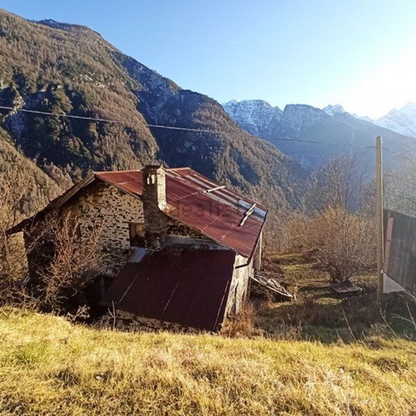 casa semindipendente in vendita a Gosaldo