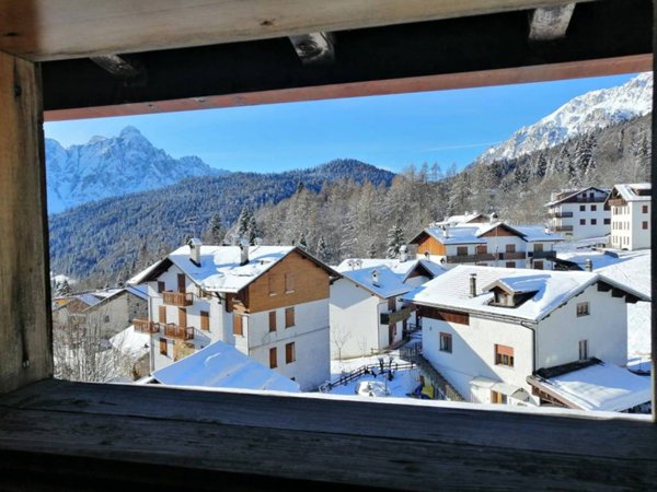 casa indipendente in vendita a Gosaldo in zona Villa Sant'Andrea