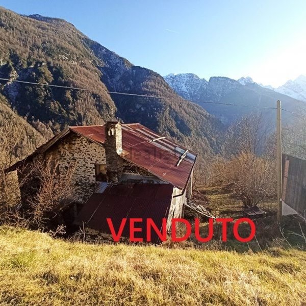 casa indipendente in vendita a Gosaldo