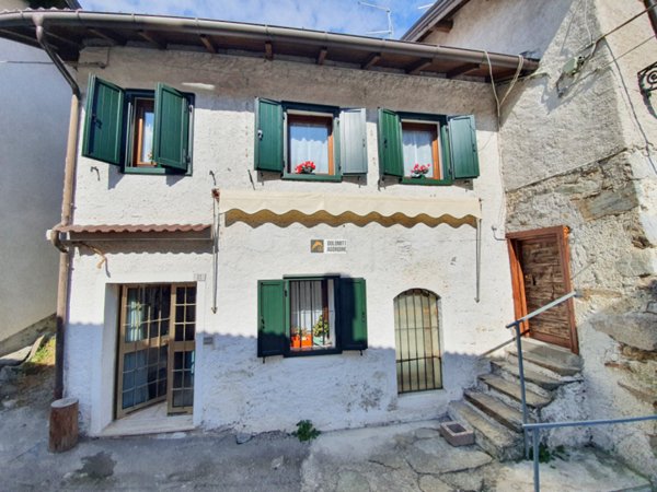 casa semindipendente in vendita a Gosaldo in zona Ren