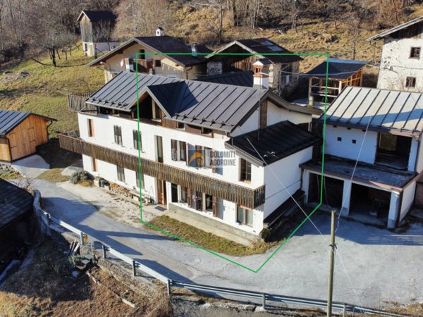 casa indipendente in vendita a Gosaldo