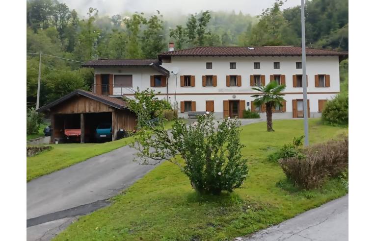 casa indipendente in vendita a Gosaldo