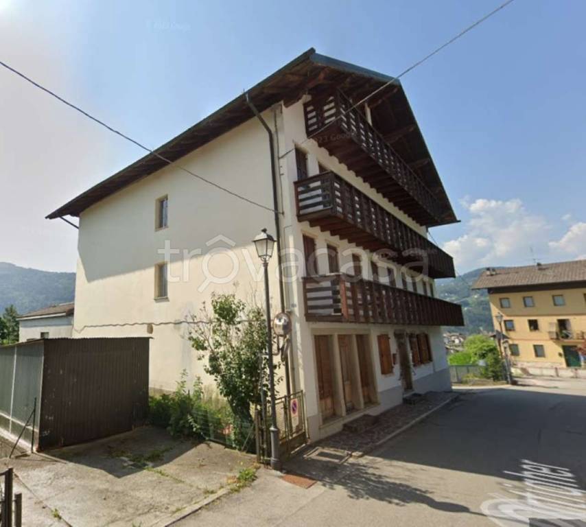 negozio in vendita a Lamon