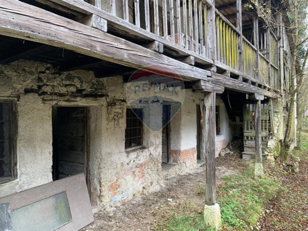 appartamento in vendita a Lamon in zona Chioè