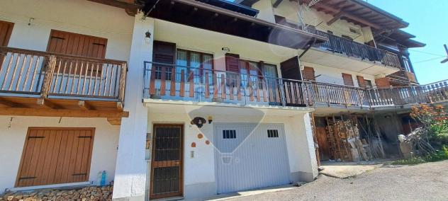 casa indipendente in vendita a Lamon in zona Pian del vescovo
