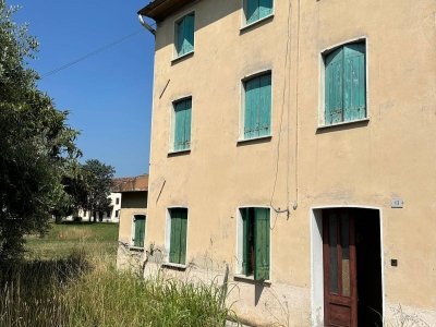 casa indipendente in vendita a Lamon