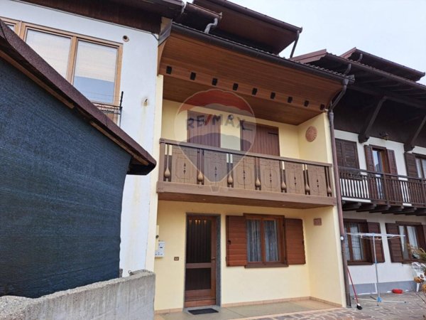 casa indipendente in vendita a Lamon