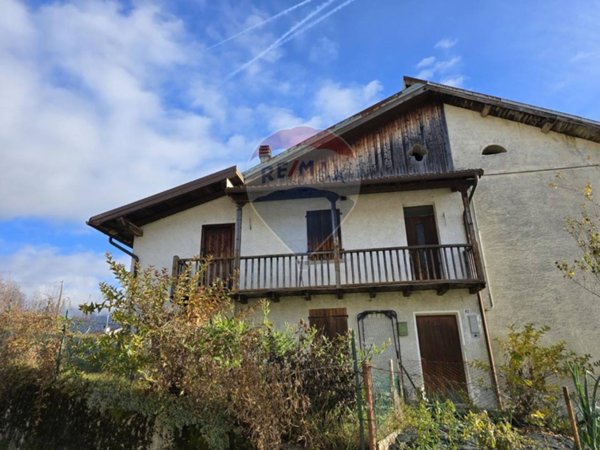 casa indipendente in vendita a Lamon