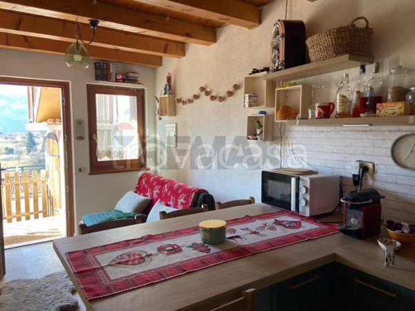 casa indipendente in vendita a Lamon