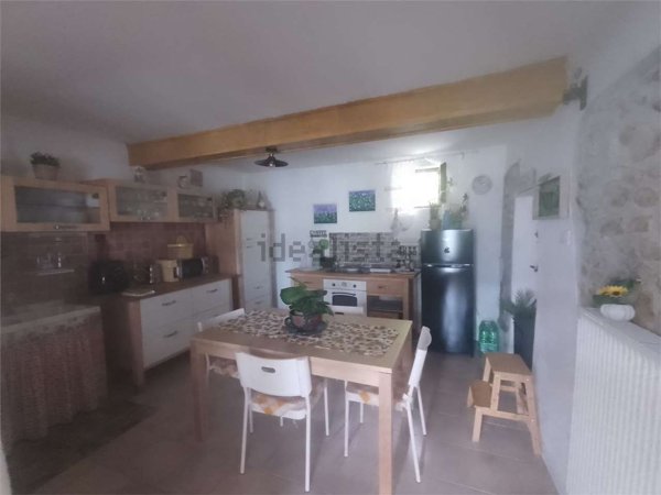 appartamento in vendita a Lamon in zona Zavena