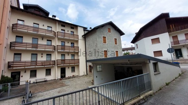 appartamento in vendita a Lamon