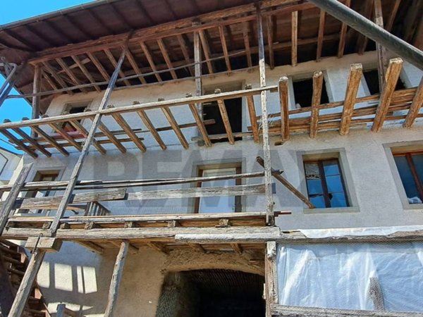 casa indipendente in vendita a Lamon