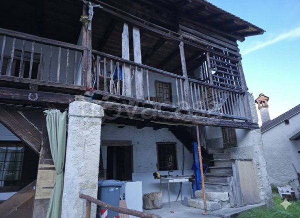 appartamento in vendita a Lamon in zona Arina