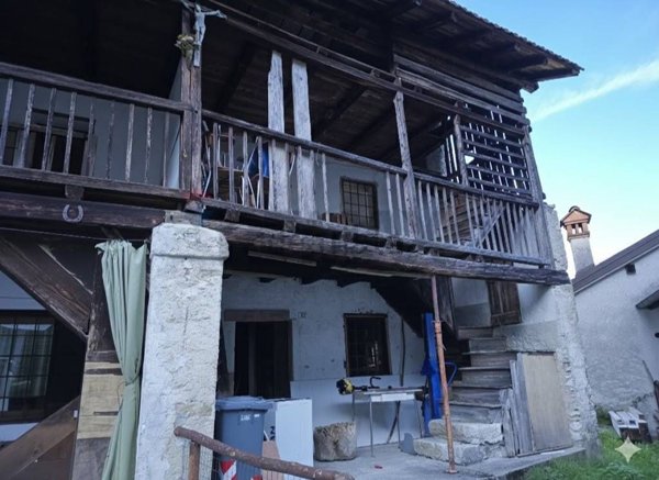 appartamento in vendita a Lamon in zona Arina