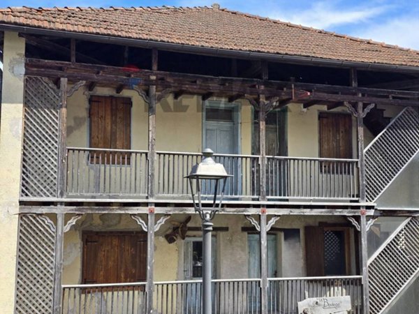 casa semindipendente in vendita a Lamon in zona Bellotti