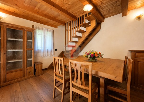 casa indipendente in vendita a Lamon