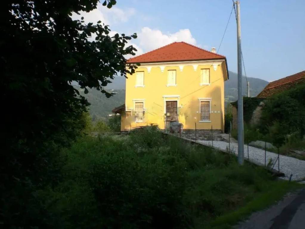 casa indipendente in vendita a Limana in zona Ceresera