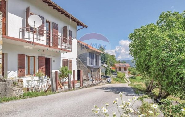 casa indipendente in vendita a Limana in zona Valmorel