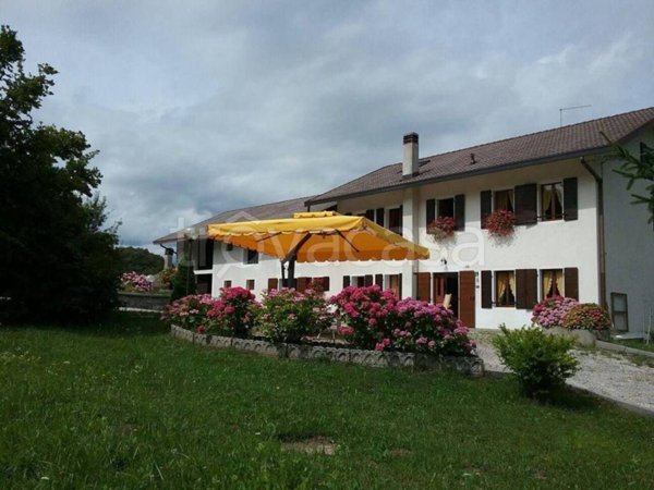 casa indipendente in vendita a Limana
