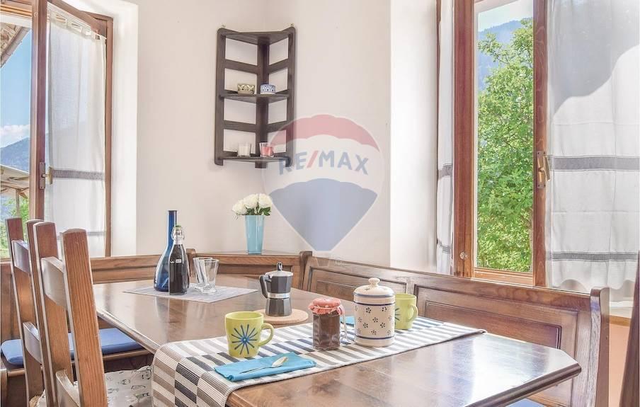 casa indipendente in vendita a Limana in zona Valmorel