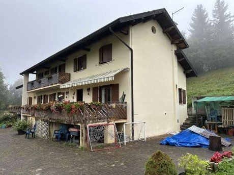 casa indipendente in vendita a Limana