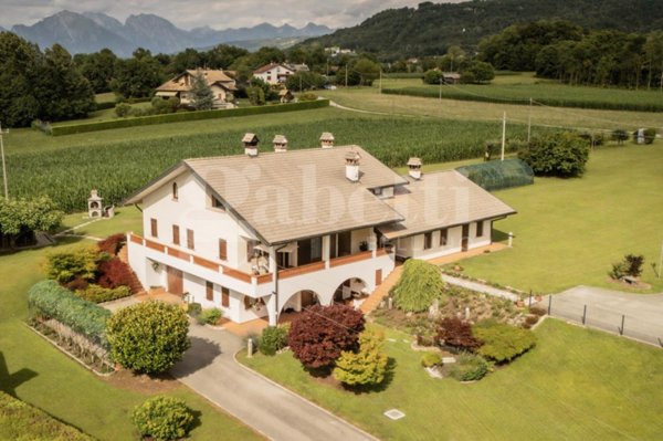 casa indipendente in vendita a Limana in zona Canè