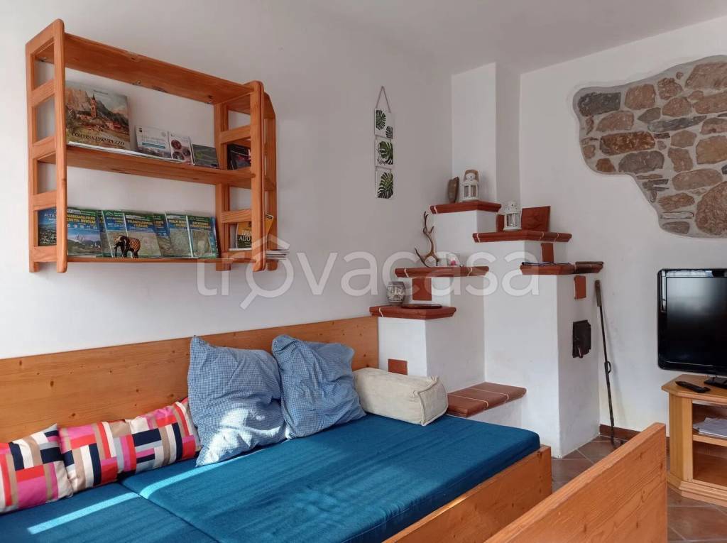 casa indipendente in vendita a Limana