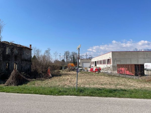 rudere in vendita a Limana