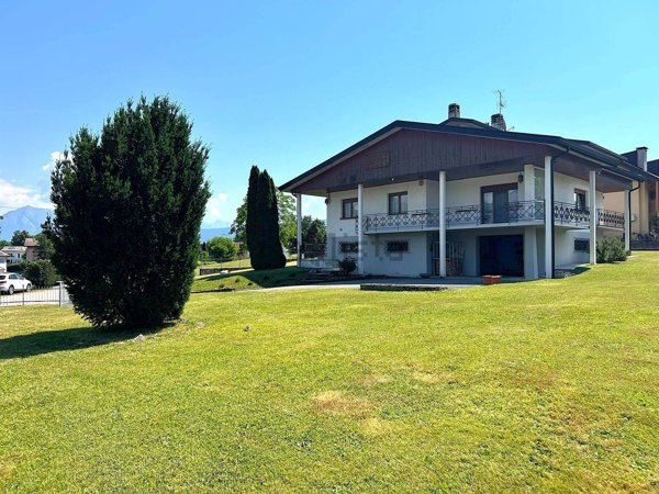 casa indipendente in vendita a Limana
