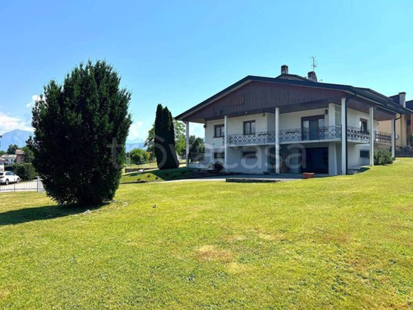 casa indipendente in vendita a Limana