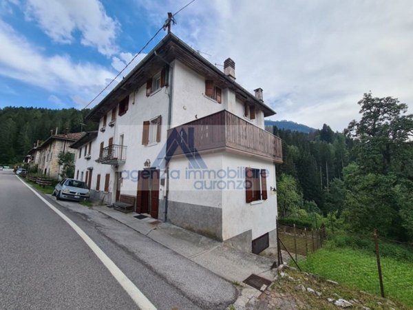 casa indipendente in vendita a Lorenzago di Cadore