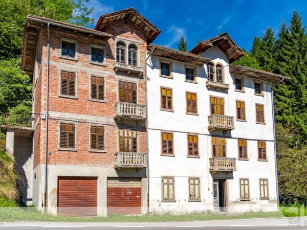 casa indipendente in vendita a Lozzo di Cadore