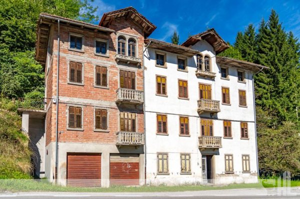 casa indipendente in vendita a Lozzo di Cadore