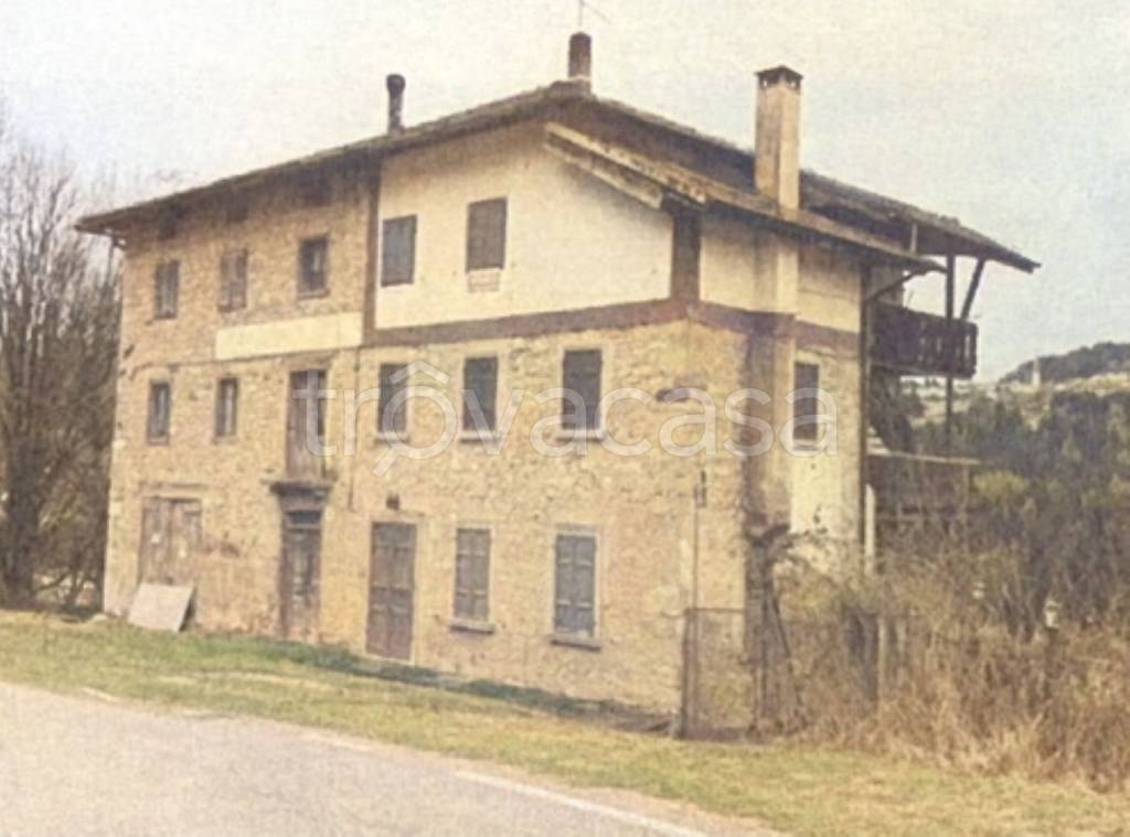 appartamento in vendita a Lozzo di Cadore