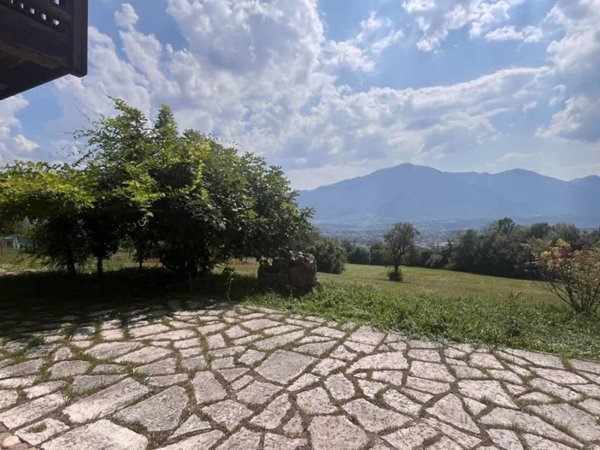 casa indipendente in vendita a Pedavena