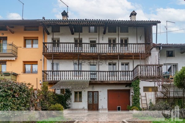 casa indipendente in vendita a Pedavena