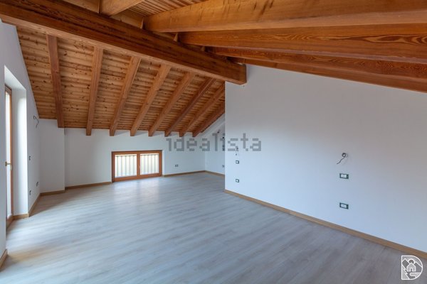 casa indipendente in vendita a Pedavena