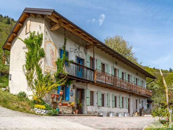casa indipendente in vendita a Pedavena